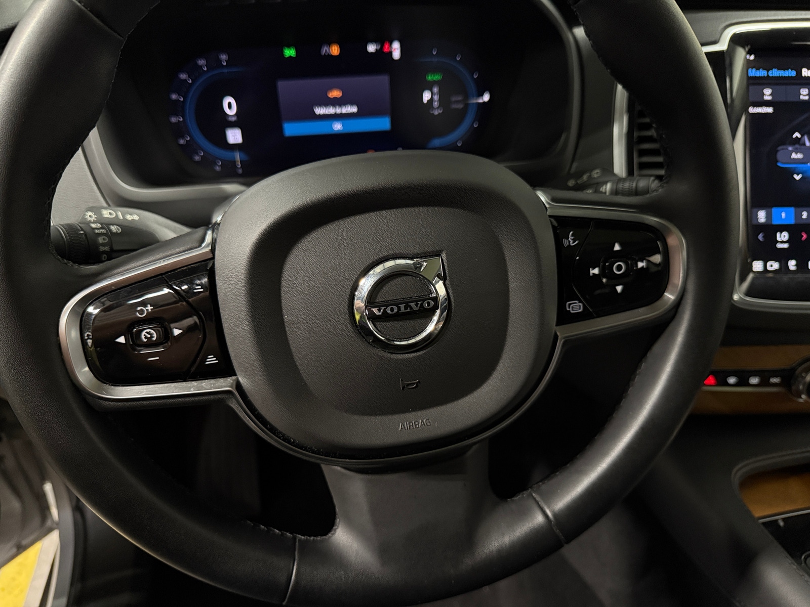 Thumbnail: 2024 Volvo XC90 - 4