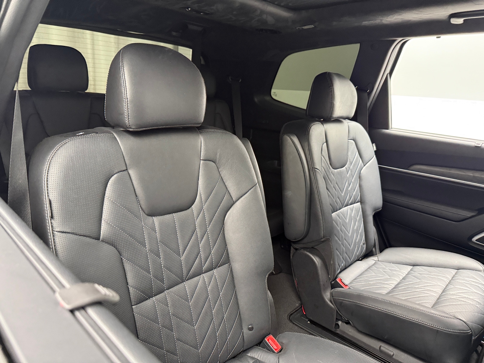 Thumbnail: 2023 Kia Telluride - 5