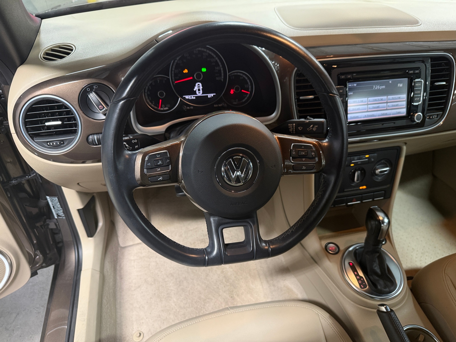 Thumbnail: 2013 Volkswagen Beetle - 5