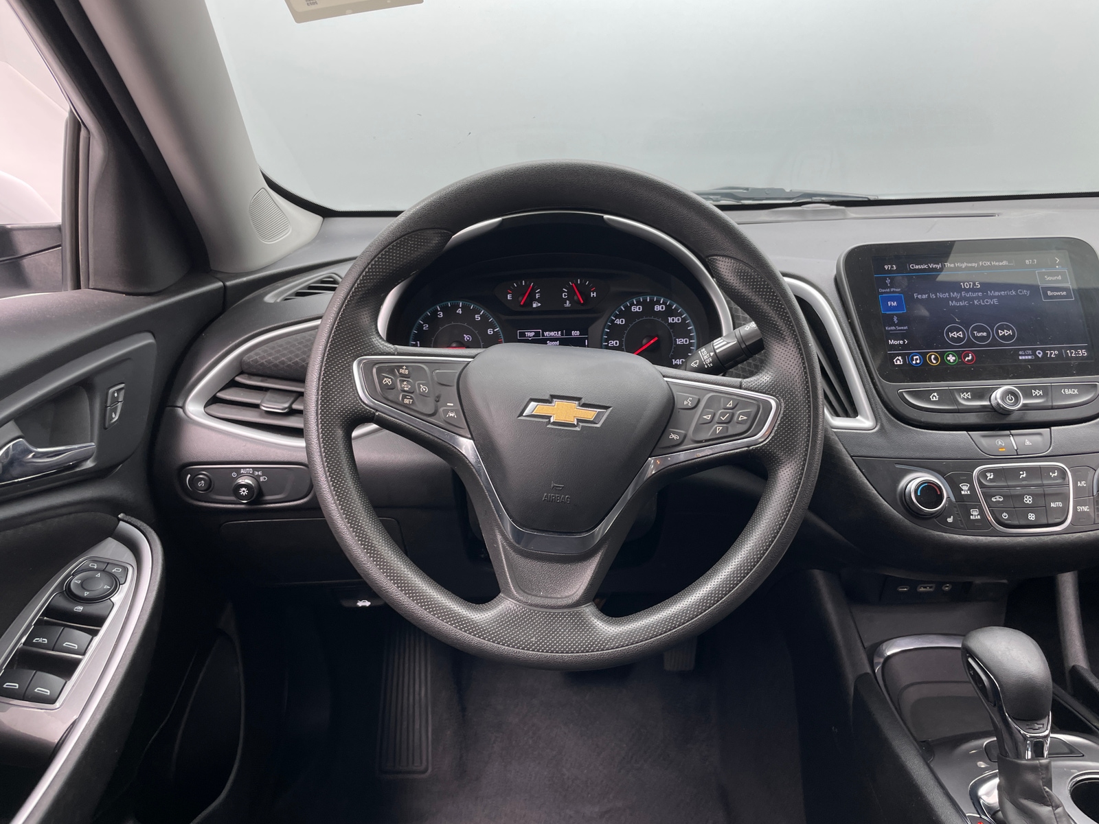 Thumbnail: 2023 Chevrolet Malibu - 5
