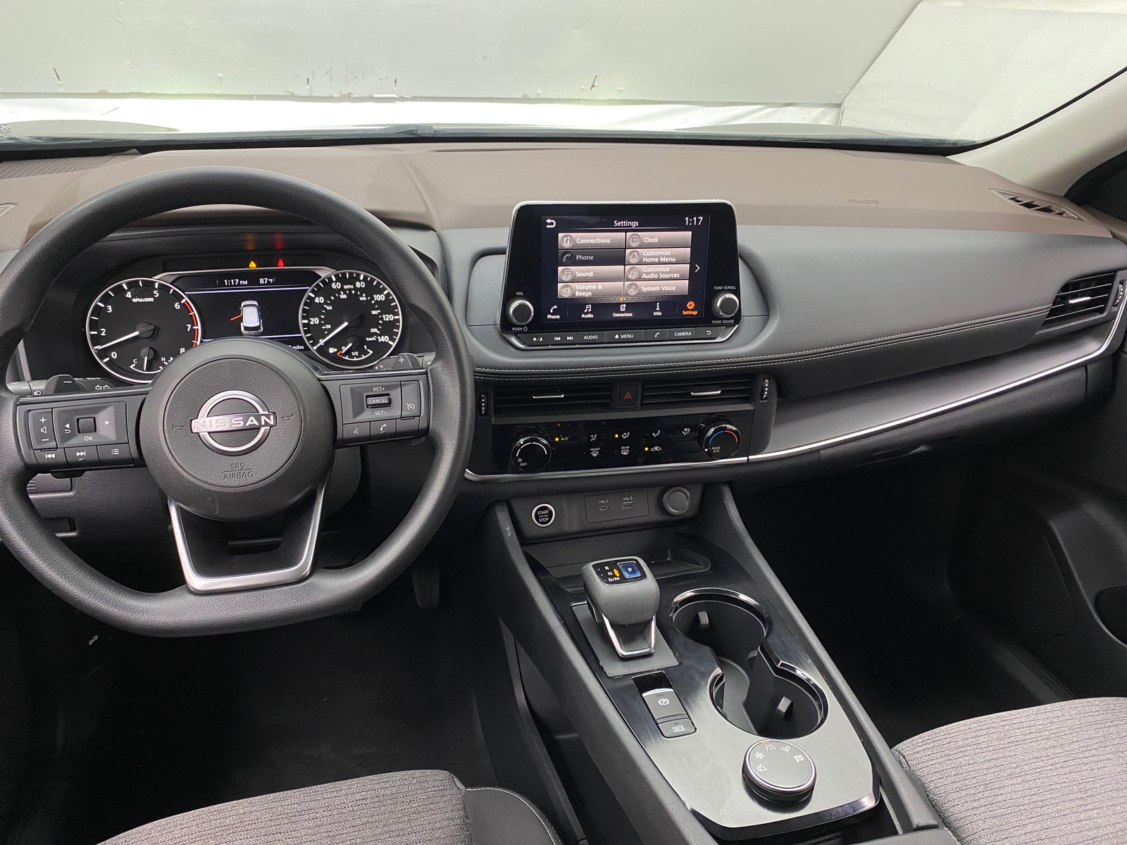 Thumbnail: 2022 Nissan Rogue - 3