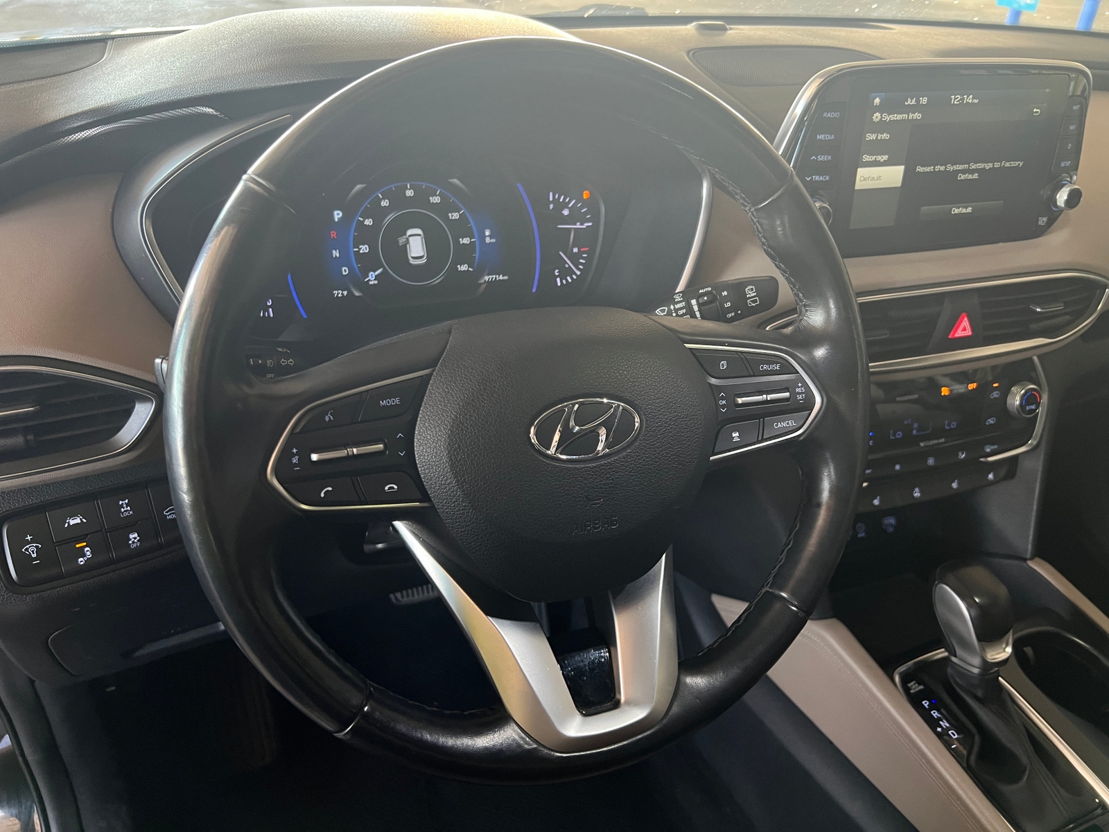 Thumbnail: 2020 Hyundai Santa Fe - 4