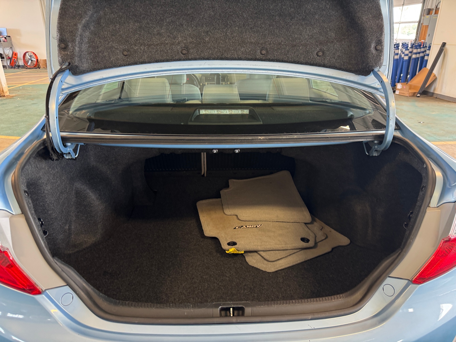 Thumbnail: 2012 Toyota Camry - 7