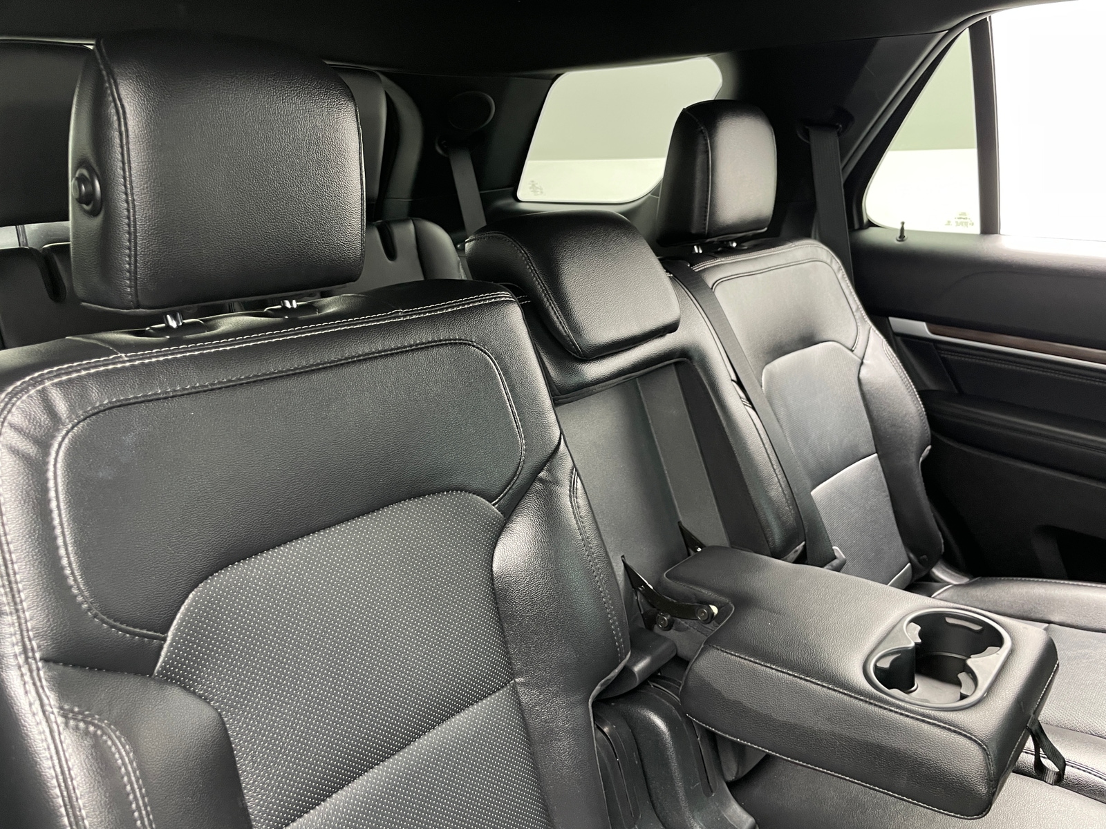 Thumbnail: 2019 Ford Explorer - 5