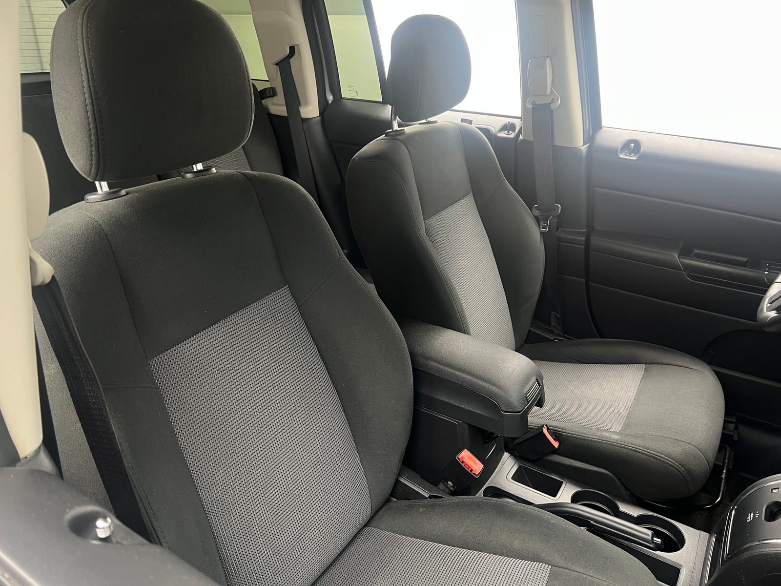Thumbnail: 2016 Jeep Patriot - 2