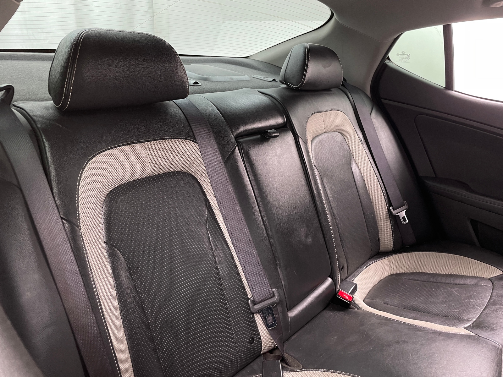 Thumbnail: 2011 Kia Optima - 5