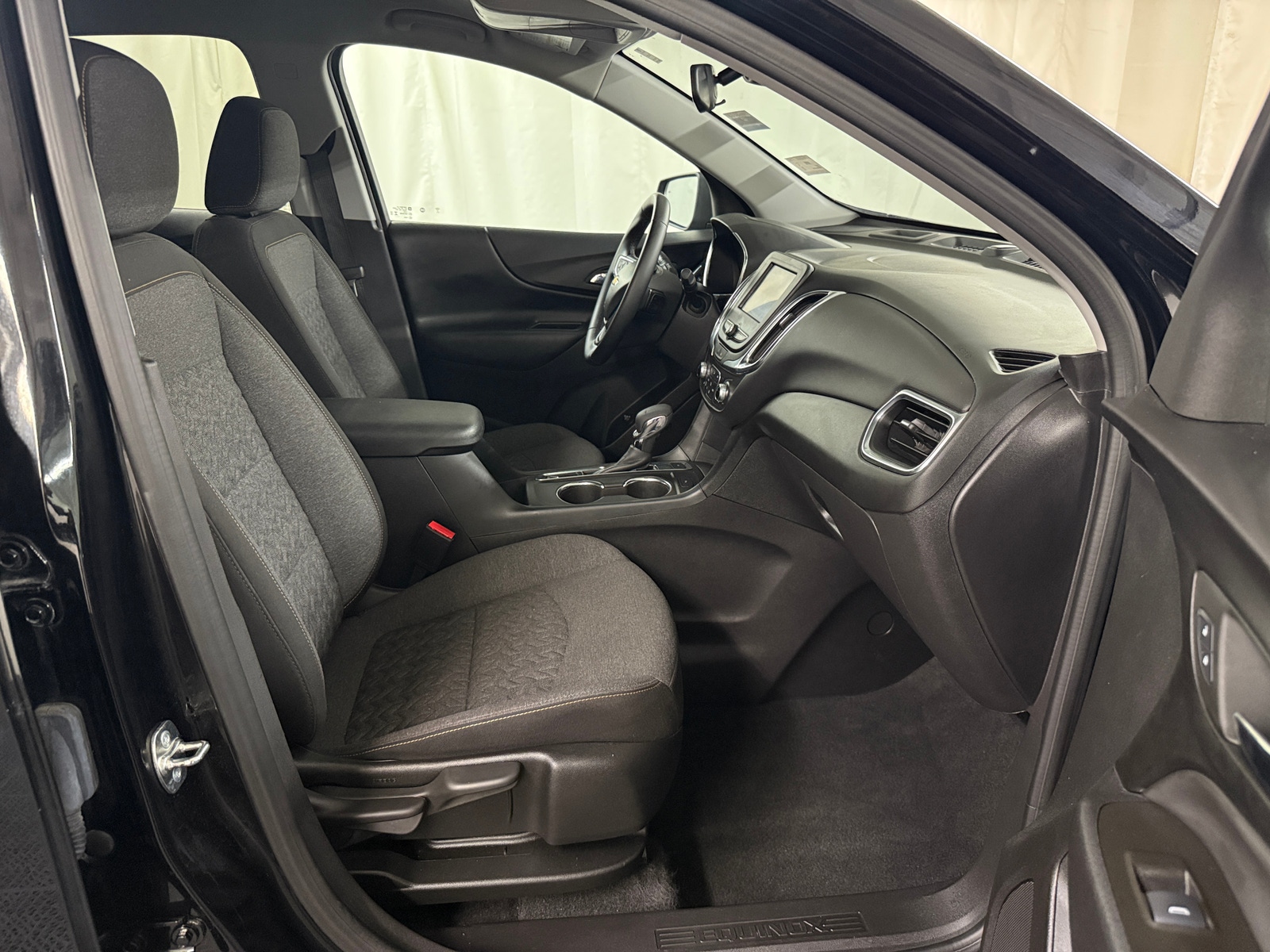 Thumbnail: 2024 Chevrolet Equinox - 2