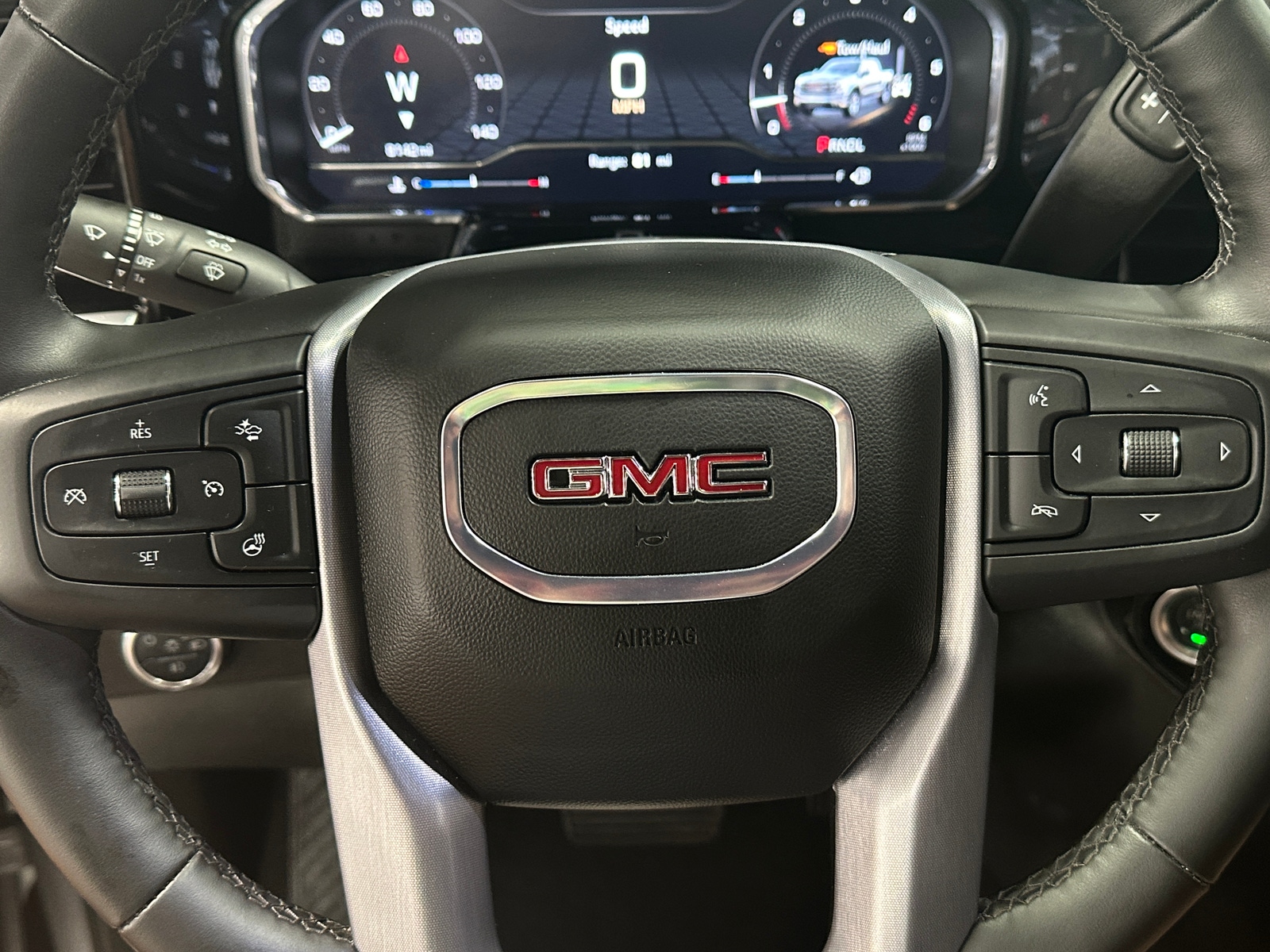 Thumbnail: 2025 GMC Sierra 1500 - 4