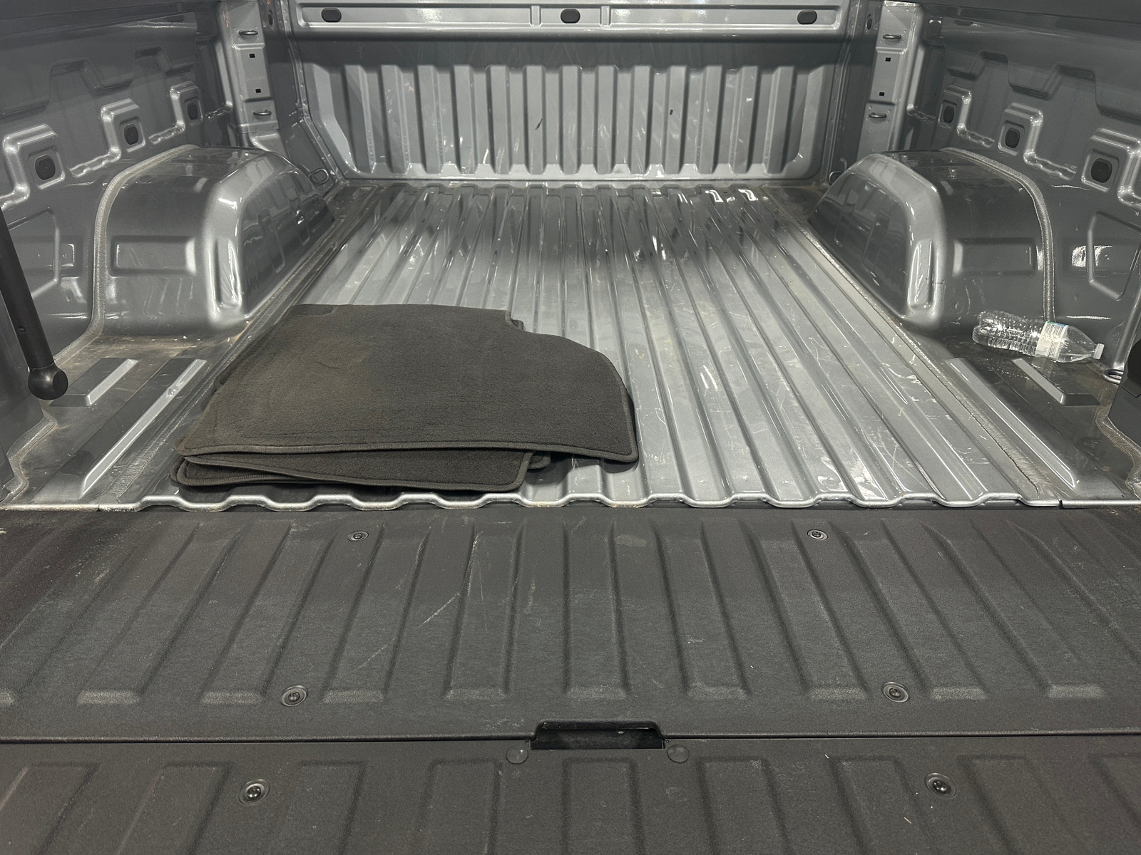 Thumbnail: 2025 GMC Sierra 1500 - 6