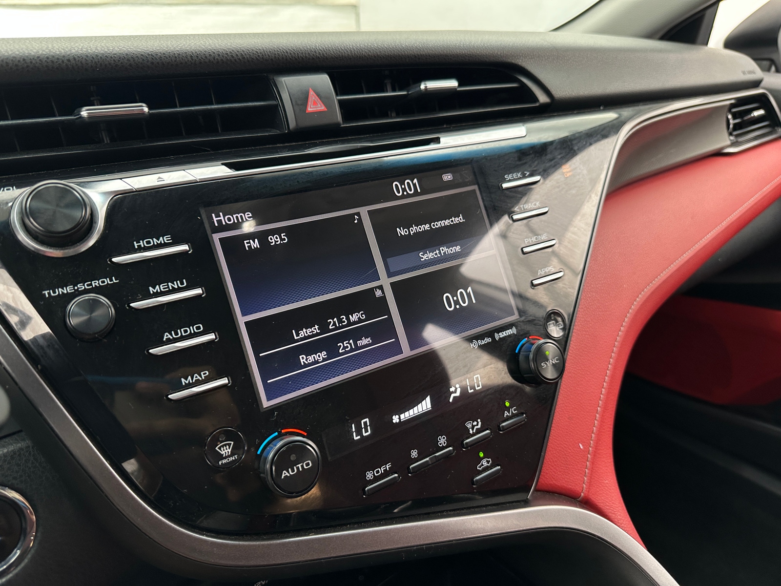 Thumbnail: 2019 Toyota Camry - 3