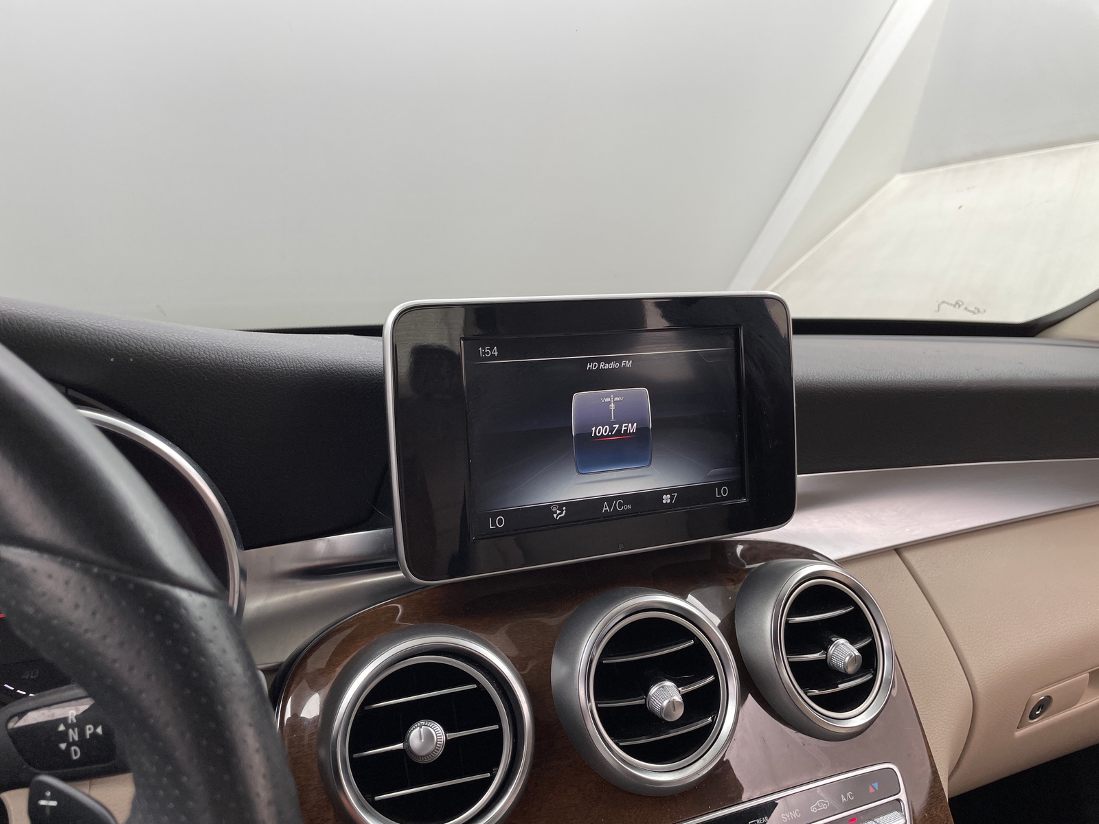 Thumbnail: 2017 Mercedes-Benz C-Class - 3