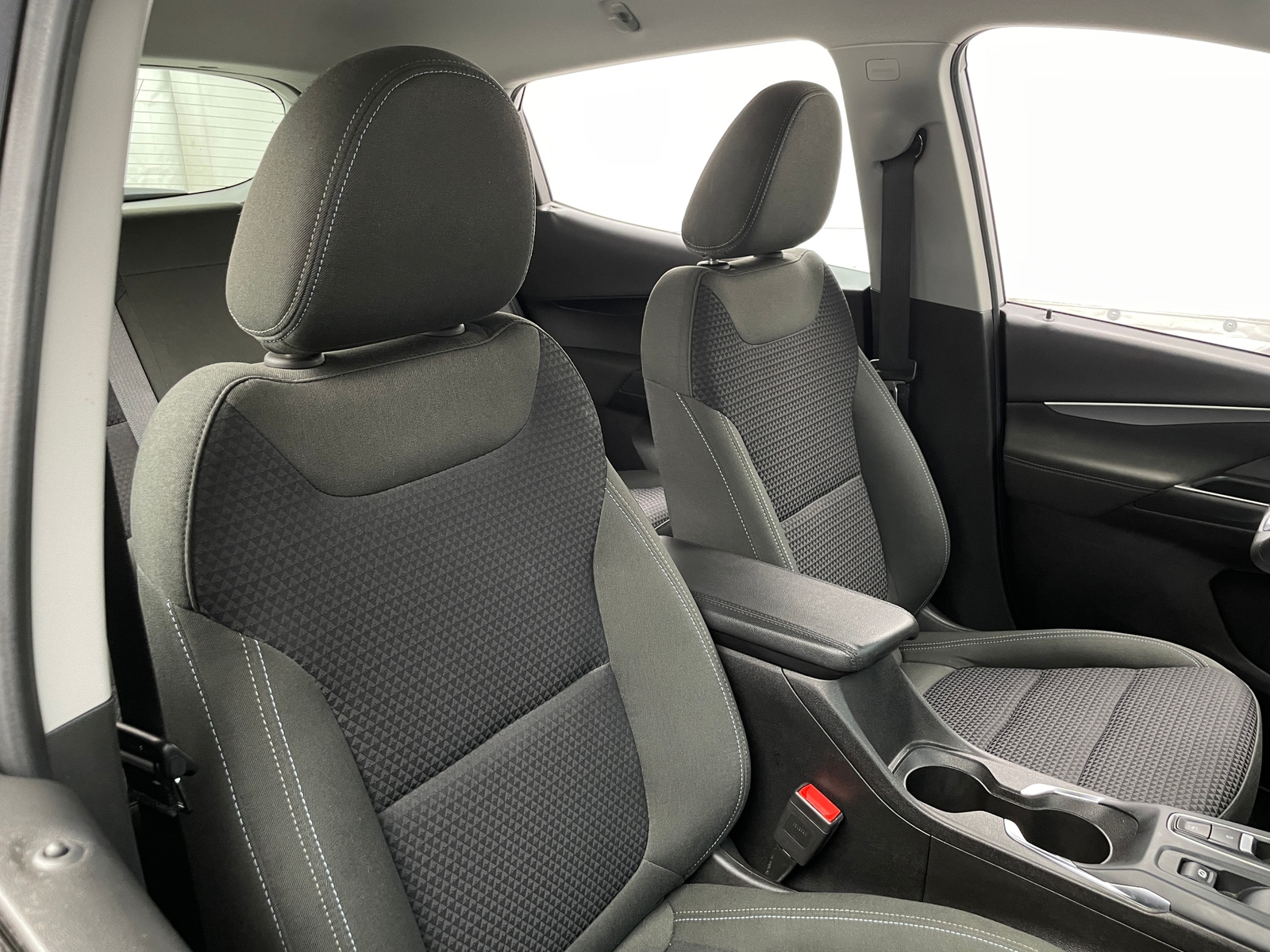 Thumbnail: 2023 Chevrolet Bolt EV - 2