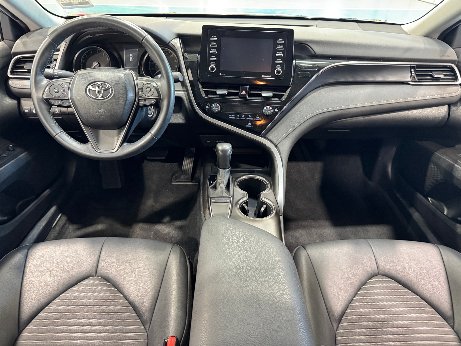 Thumbnail: 2023 Toyota Camry - 3