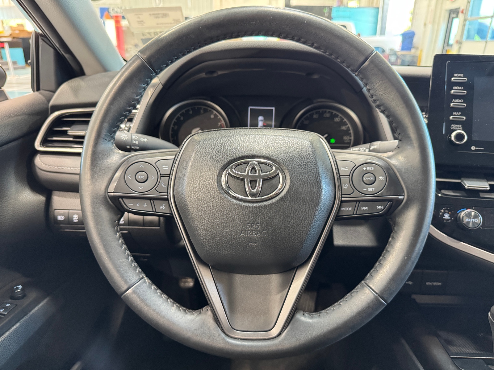 Thumbnail: 2023 Toyota Camry - 5