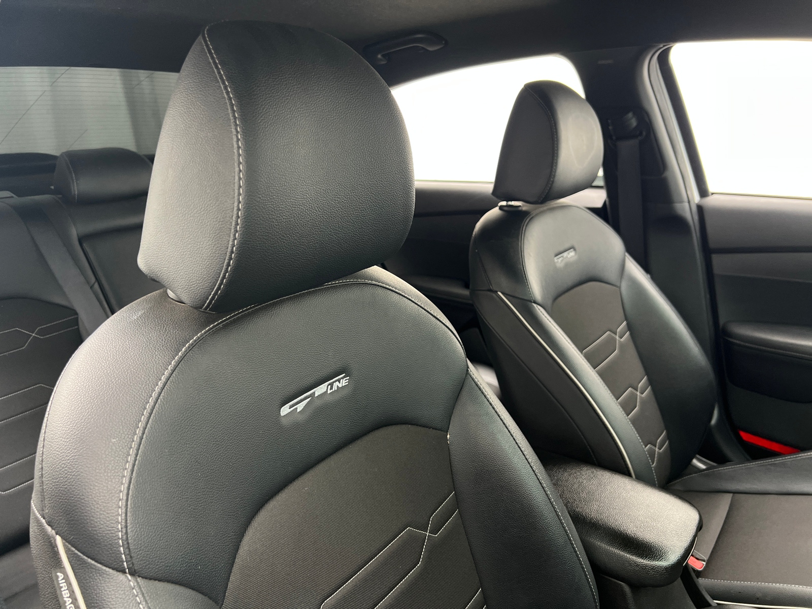 Thumbnail: 2021 Kia Forte - 2