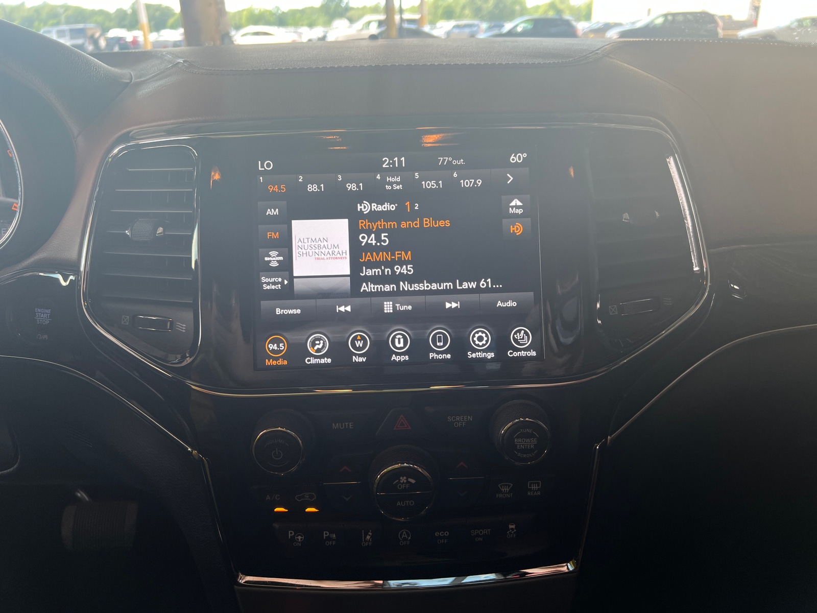 Thumbnail: 2021 Jeep Grand Cherokee - 3