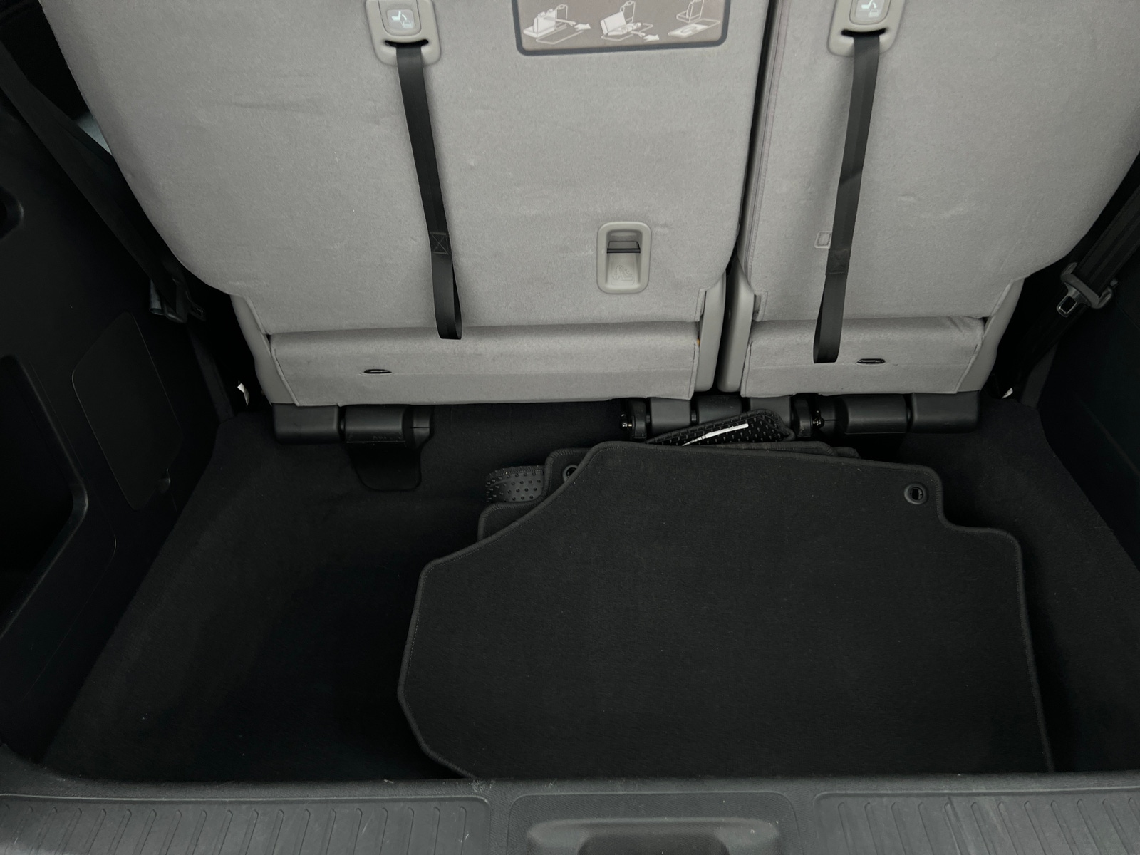 Thumbnail: 2019 Honda Odyssey - 6