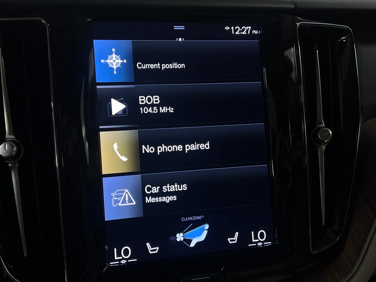 Thumbnail: 2021 Volvo XC60 - 3