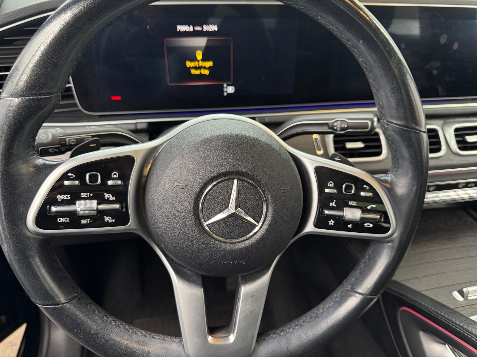 Thumbnail: 2020 Mercedes-Benz GLE - 4