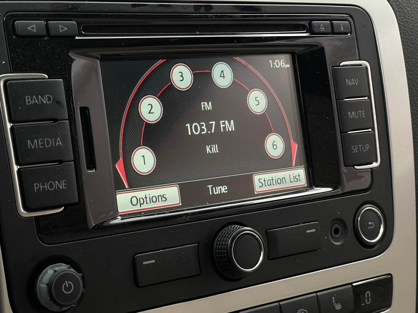 Thumbnail: 2015 Volkswagen Eos - 3