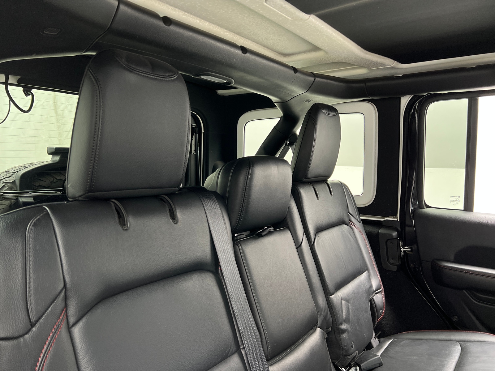 Thumbnail: 2018 Jeep Wrangler - 5