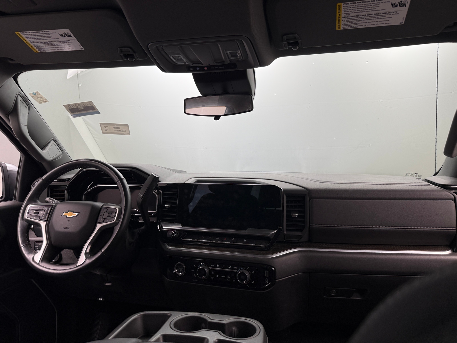 Thumbnail: 2022 Chevrolet Silverado 1500 - 3
