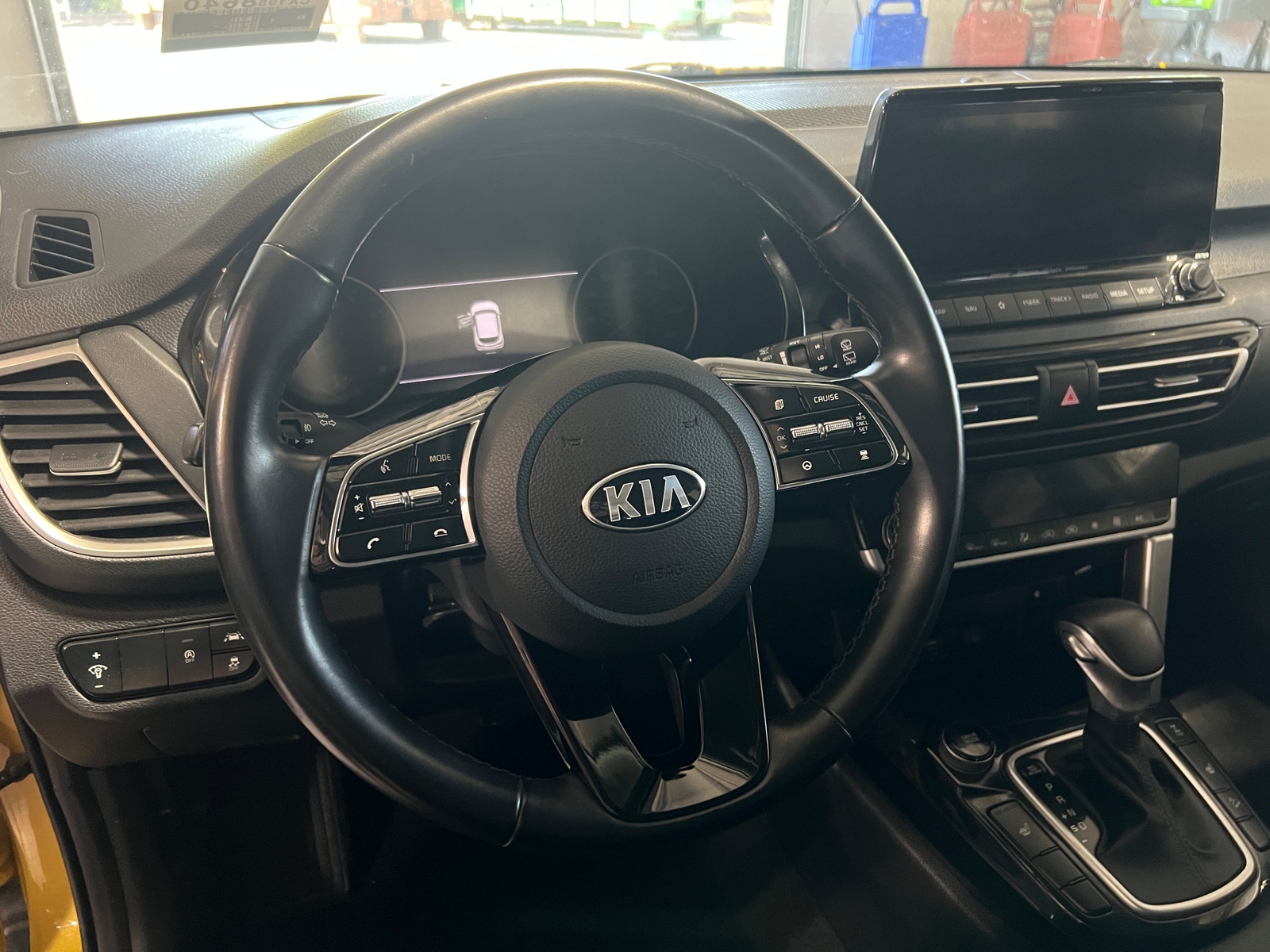Thumbnail: 2021 Kia Seltos - 4