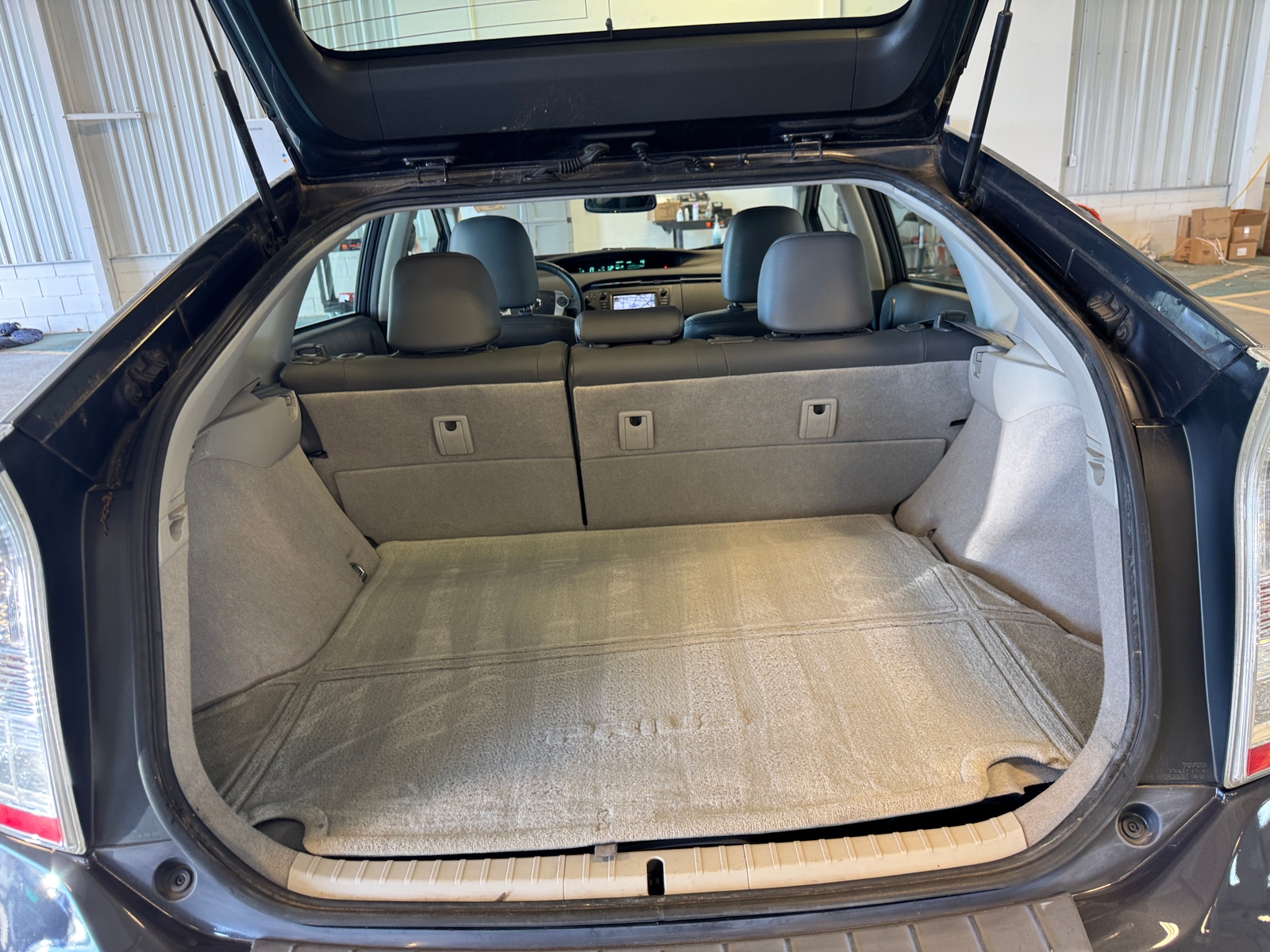 Thumbnail: 2010 Toyota Prius - 6