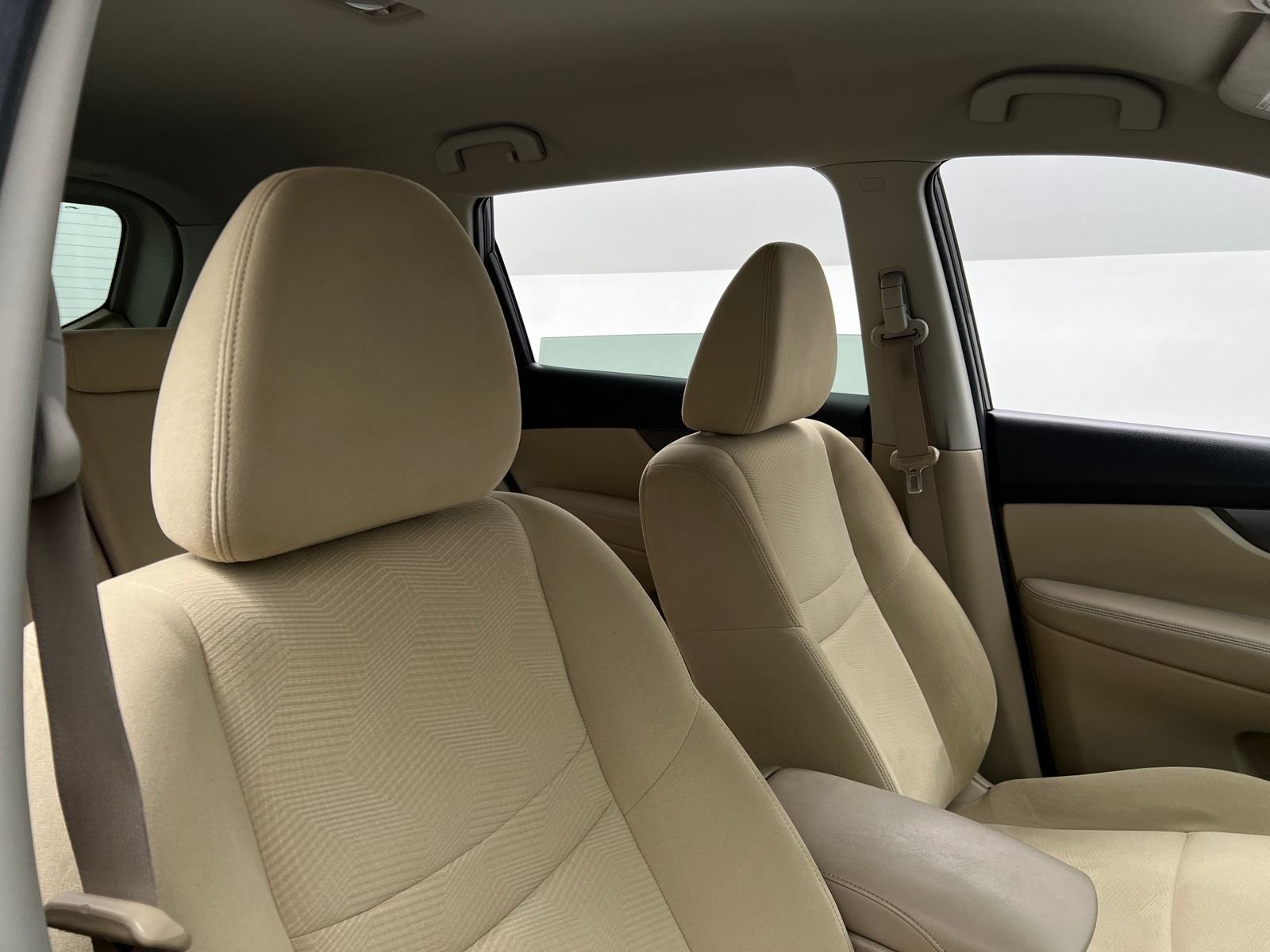Thumbnail: 2015 Nissan Rogue - 2