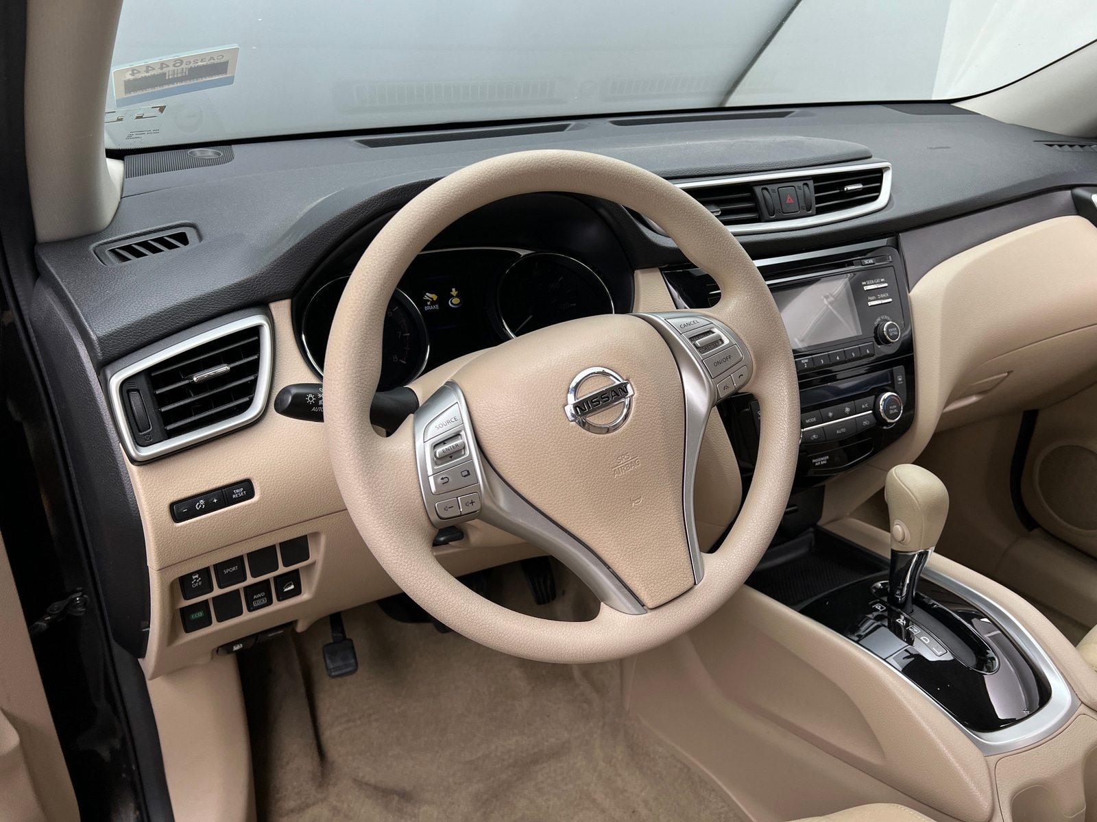 Thumbnail: 2015 Nissan Rogue - 5