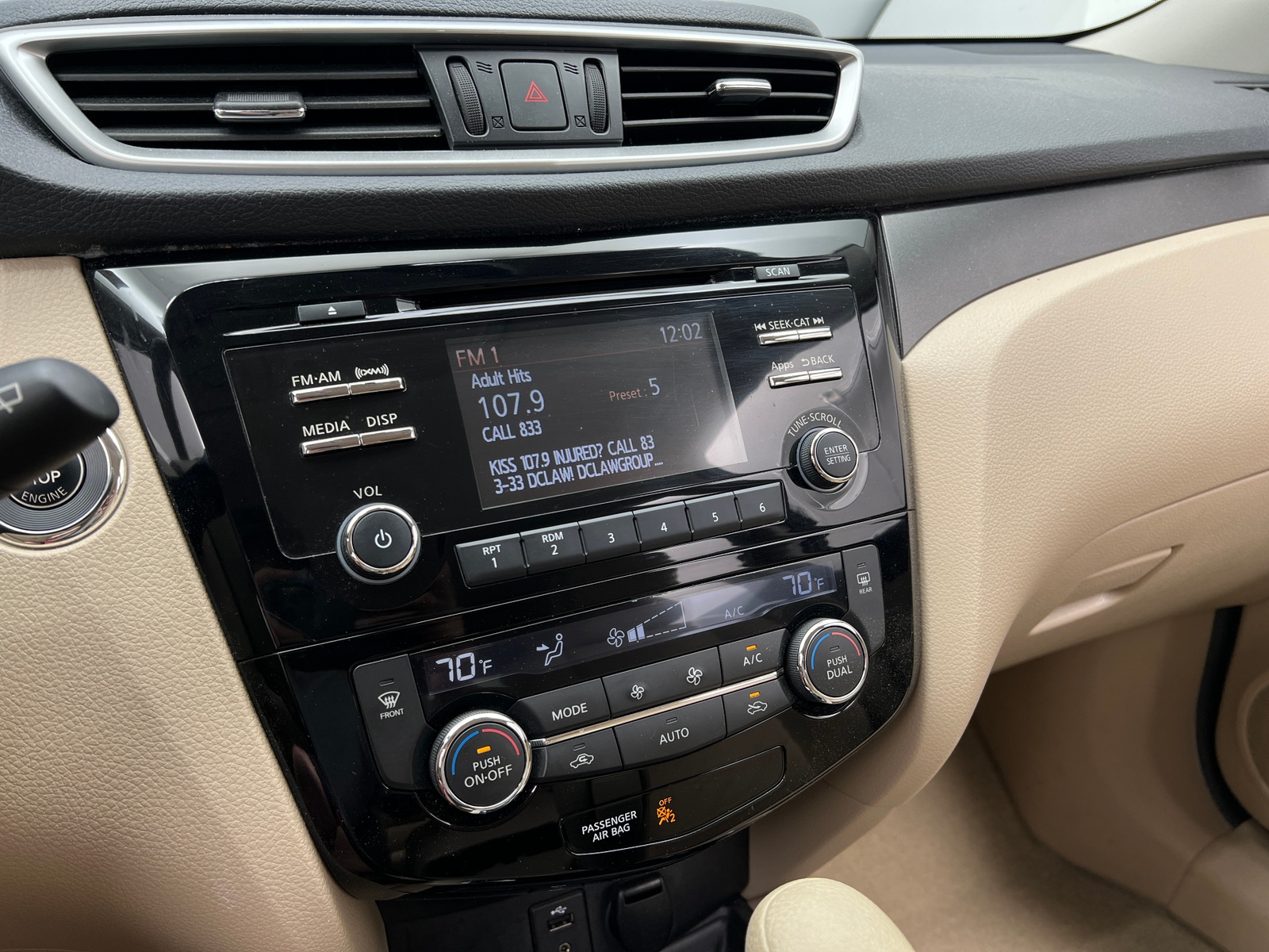 Thumbnail: 2015 Nissan Rogue - 4