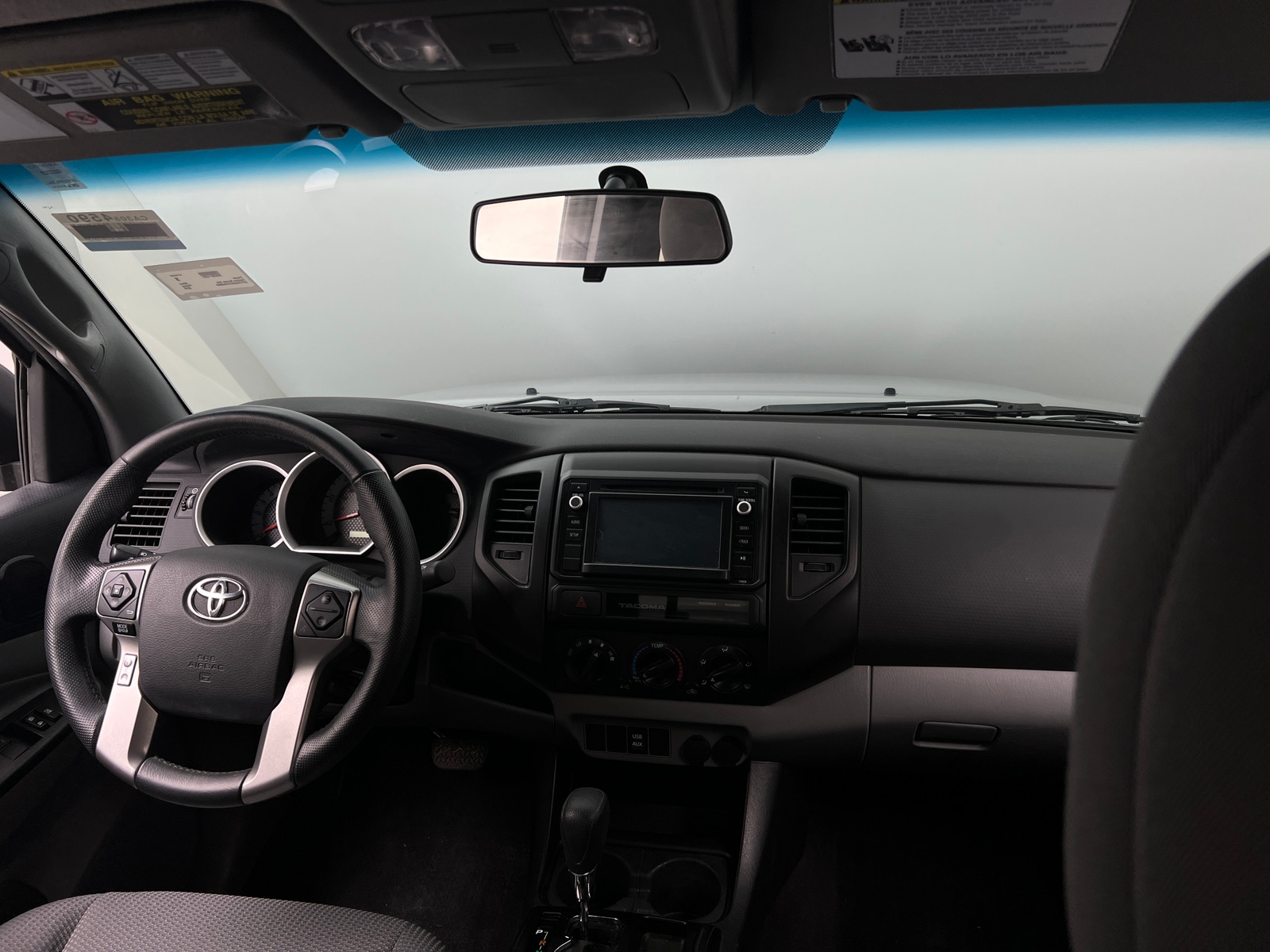 Thumbnail: 2015 Toyota Tacoma - 3