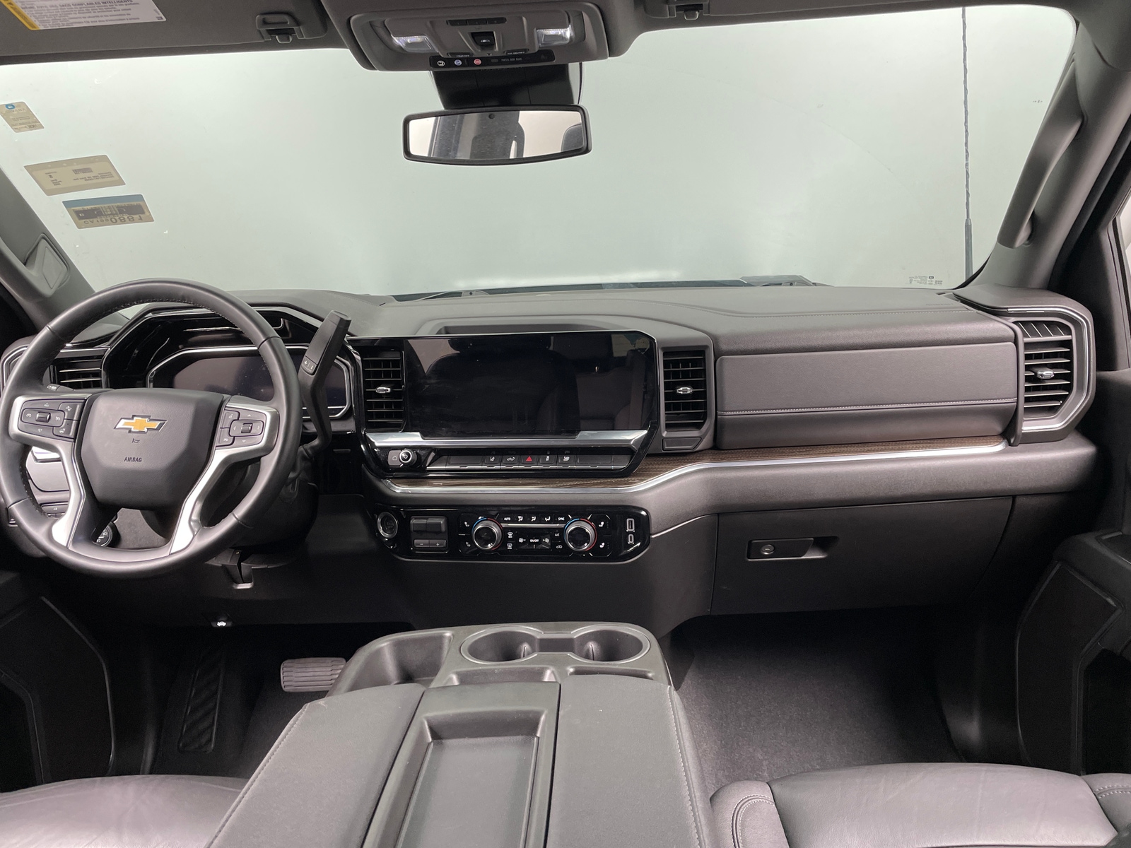 Thumbnail: 2024 Chevrolet Silverado 2500 - 2