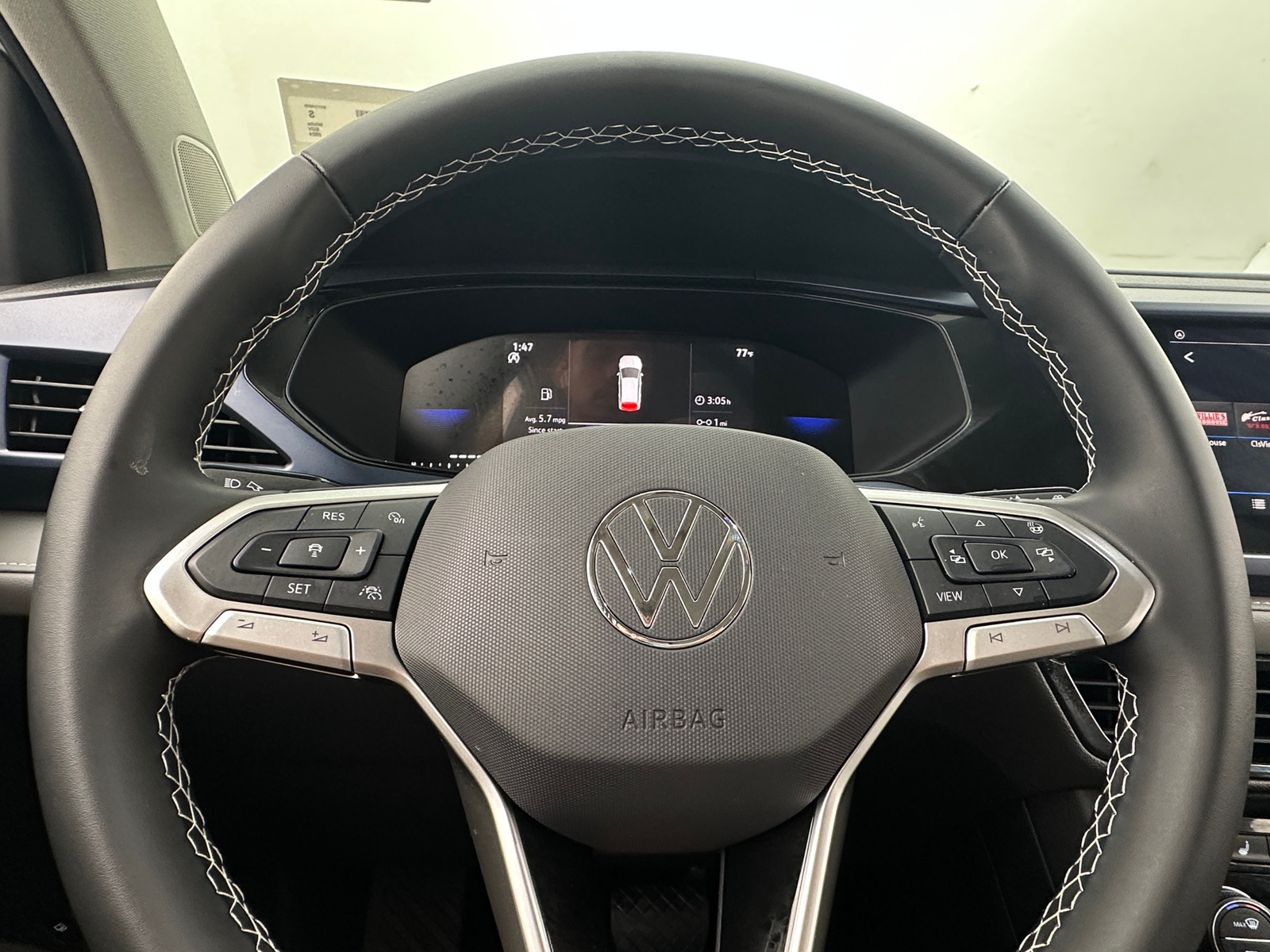 Thumbnail: 2024 Volkswagen Taos - 4