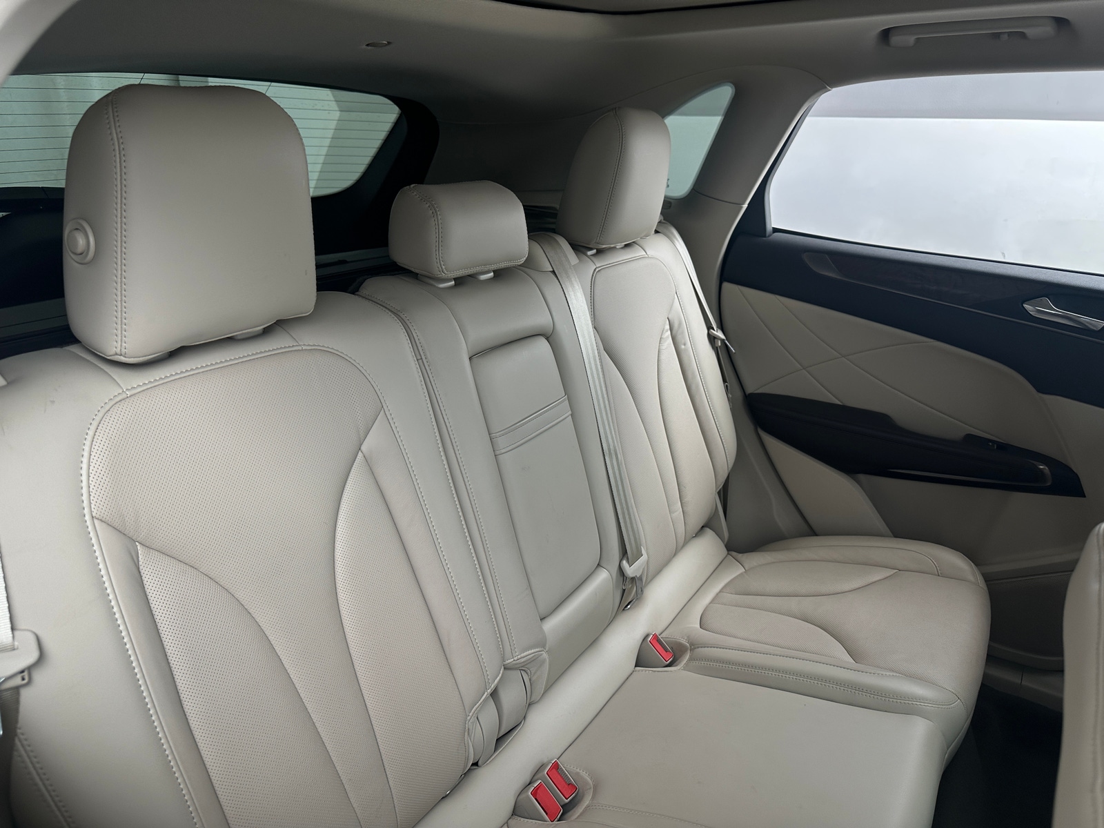 Thumbnail: 2019 Lincoln MKC - 5