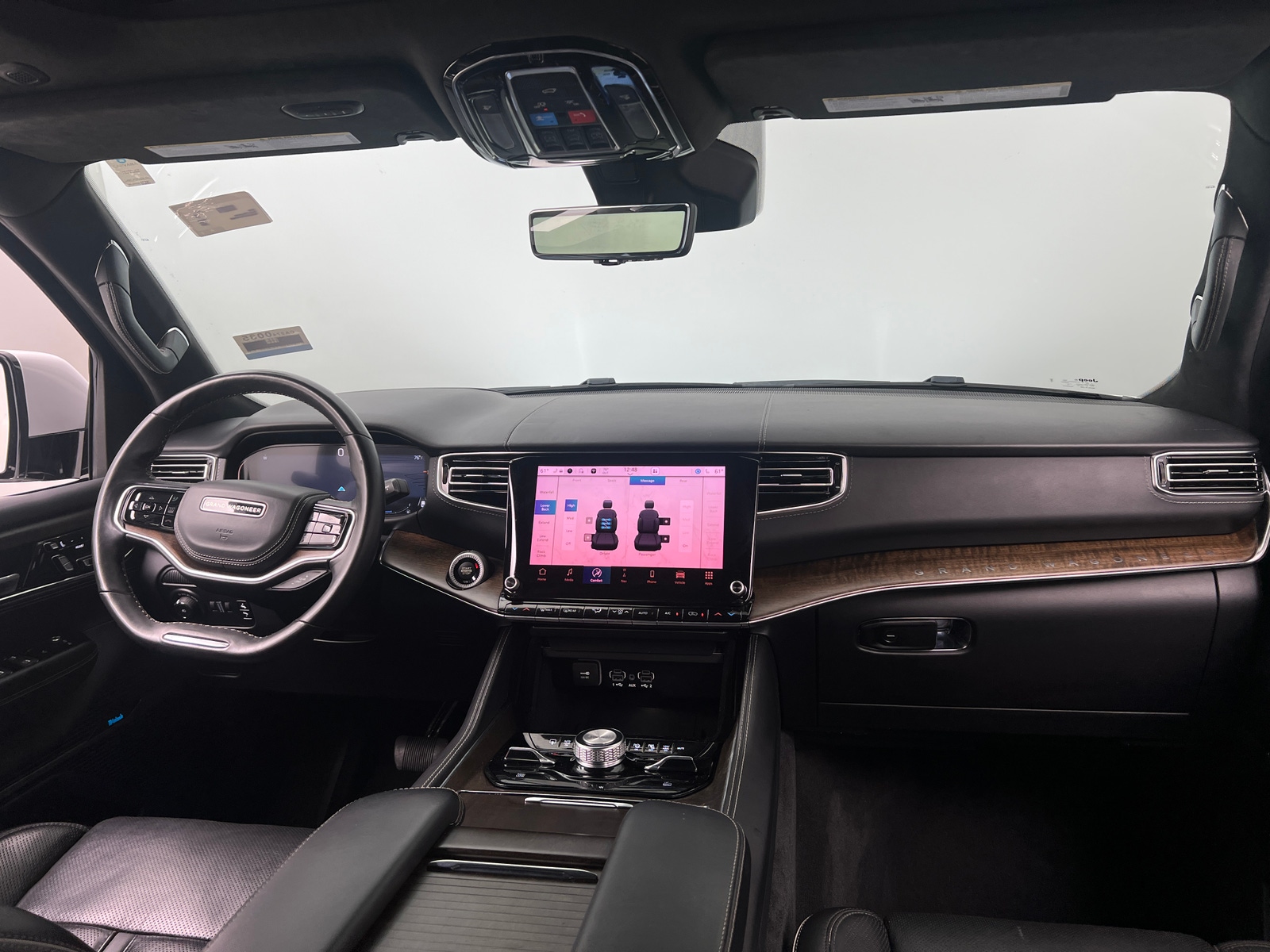 Thumbnail: 2022 Jeep Grand Wagoneer - 2