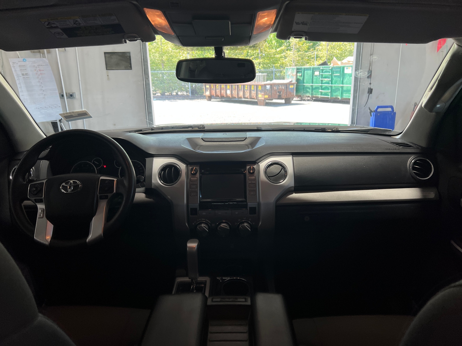 Thumbnail: 2016 Toyota Tundra - 3