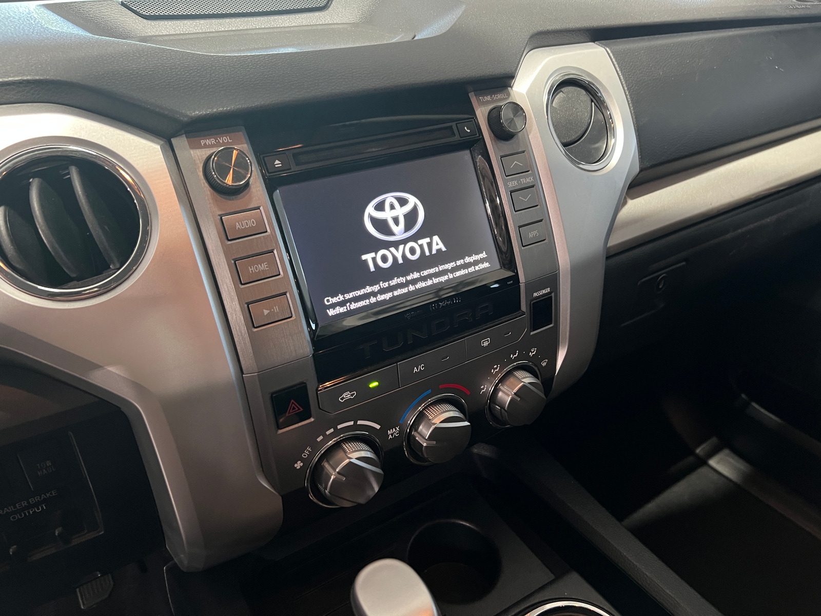 Thumbnail: 2016 Toyota Tundra - 4
