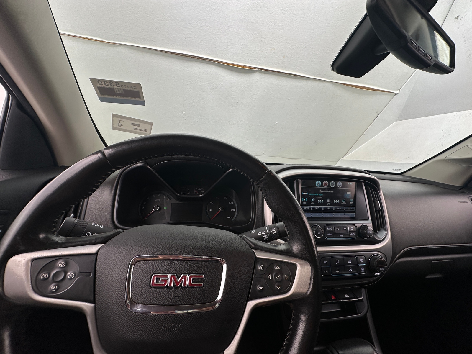 Thumbnail: 2018 GMC Canyon - 3