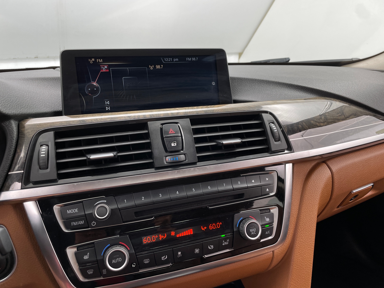 Thumbnail: 2015 BMW 4 Series - 3