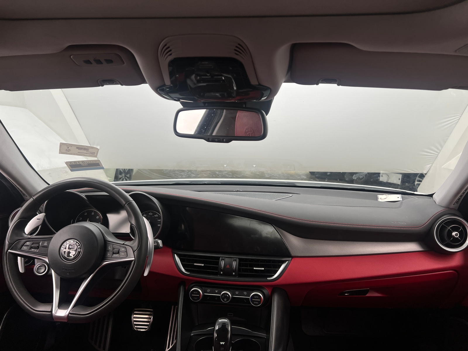 Thumbnail: 2017 Alfa Romeo Giulia - 2