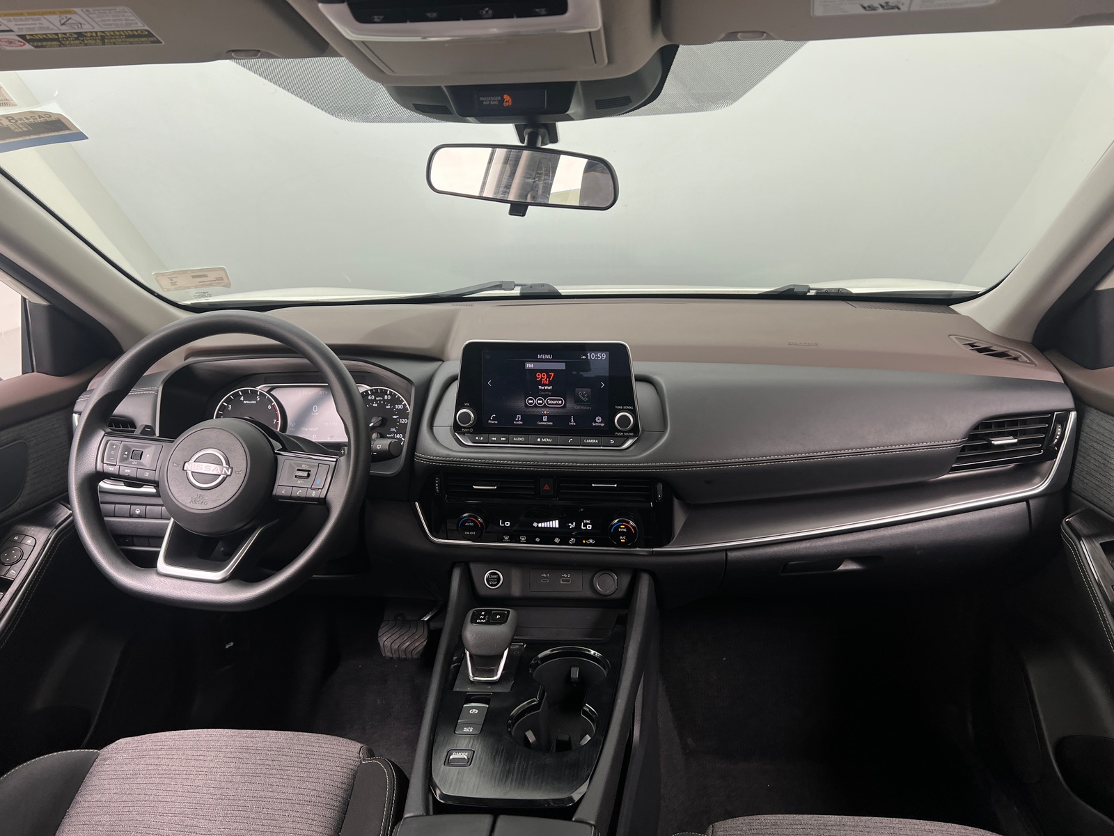Thumbnail: 2023 Nissan Rogue - 3