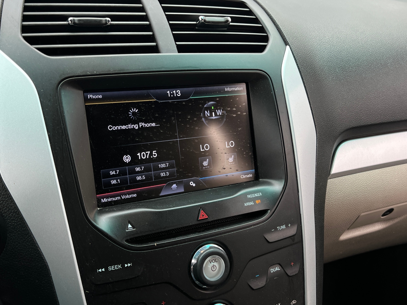 Thumbnail: 2013 Ford Explorer - 3
