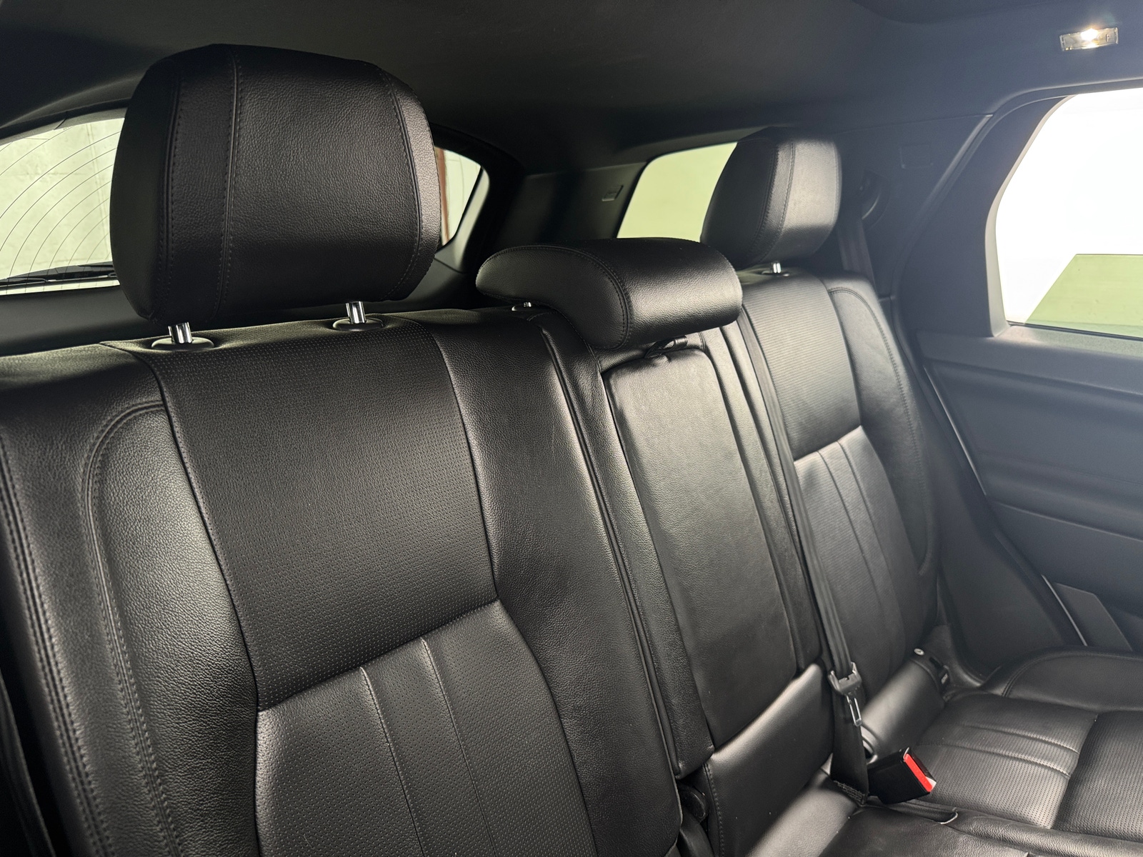 Thumbnail: 2019 Land Rover Discovery Sport - 5