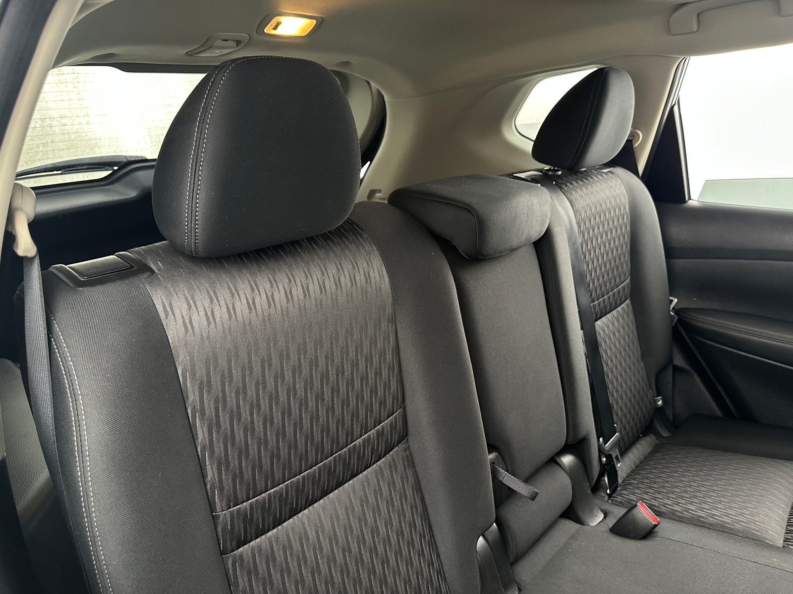 Thumbnail: 2020 Nissan Rogue - 6