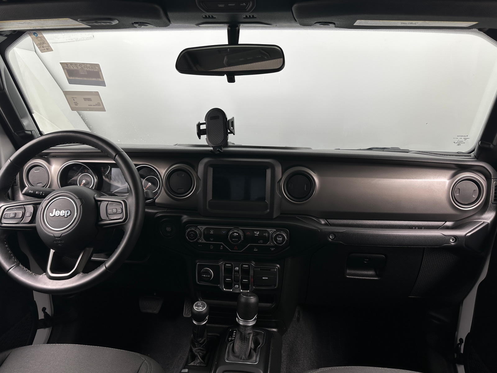 Thumbnail: 2022 Jeep Gladiator - 3