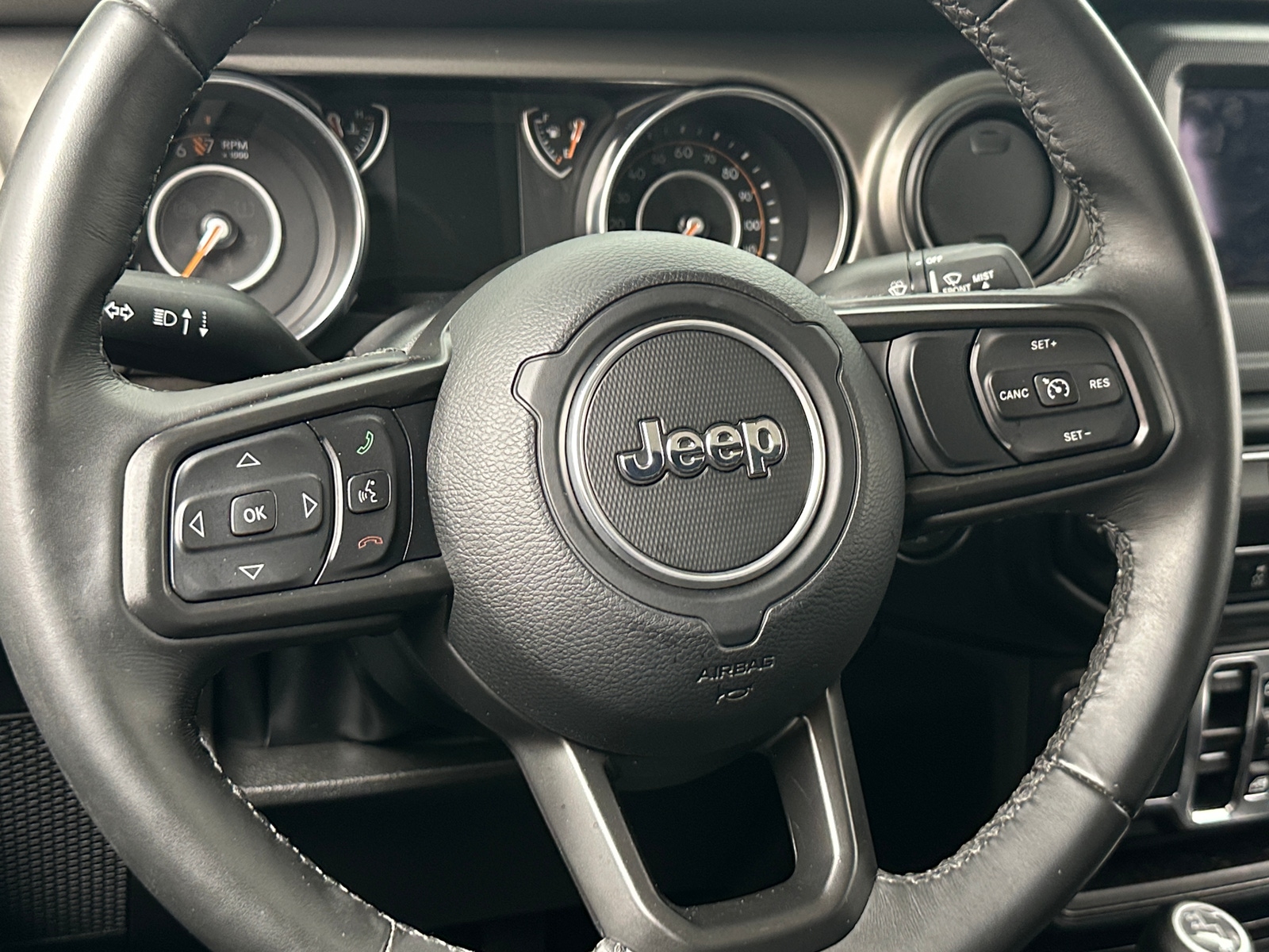 Thumbnail: 2022 Jeep Gladiator - 5