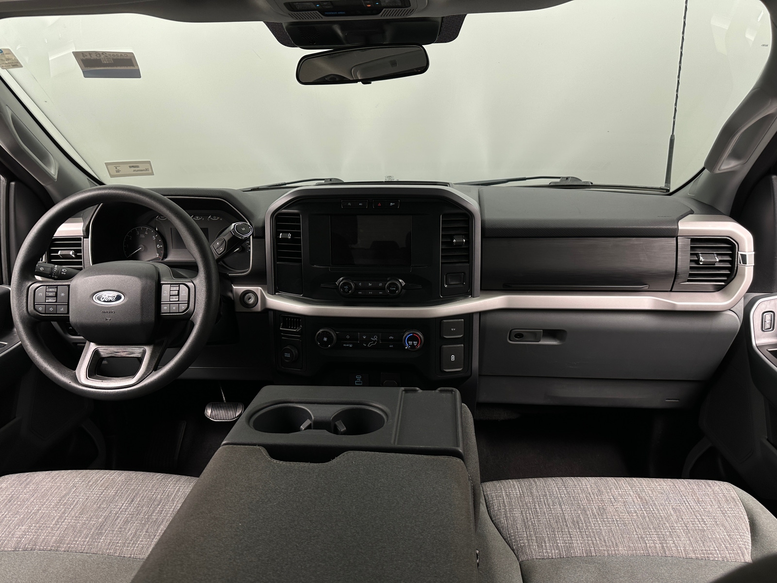 Thumbnail: 2023 Ford Econoline - 3