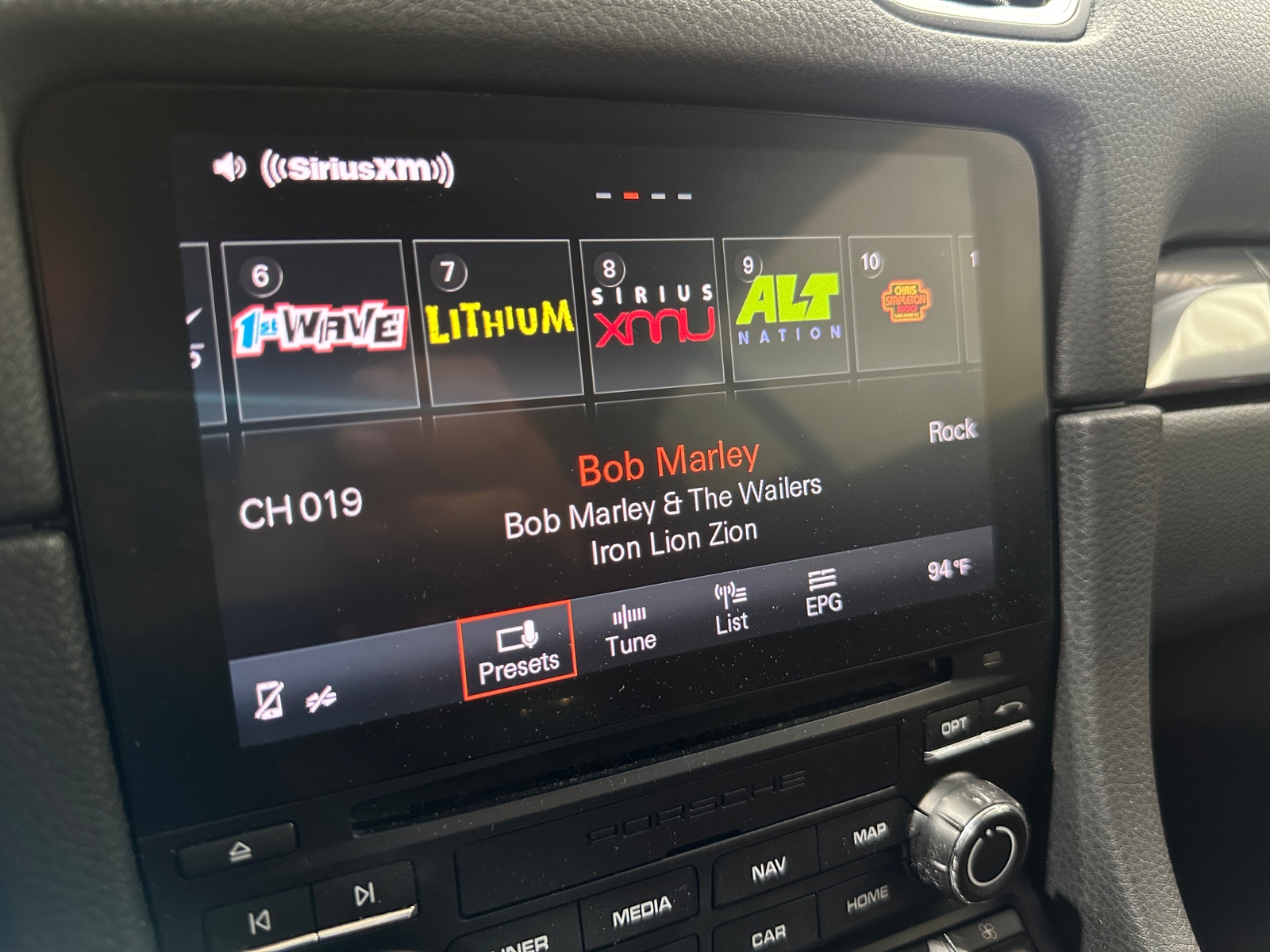 Thumbnail: 2018 Porsche 718 Cayman - 2