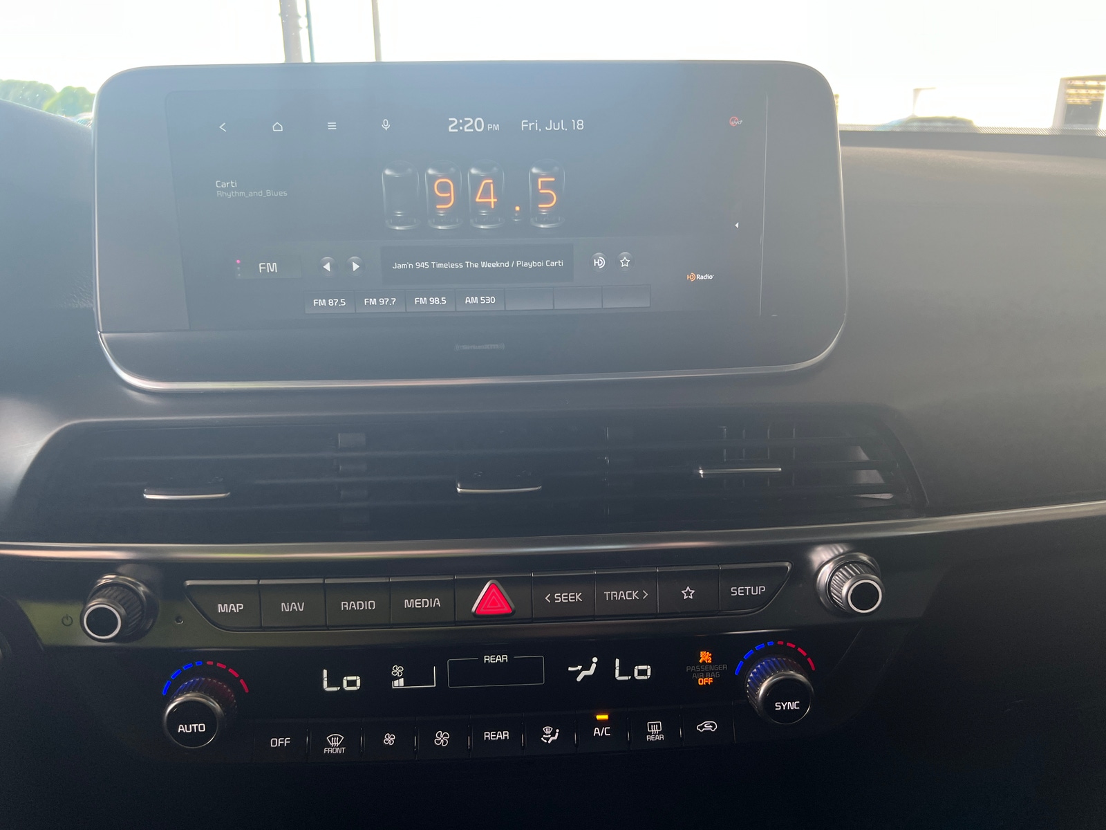 Thumbnail: 2022 Kia Telluride - 3
